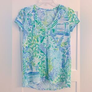 Lilly Pulitzer Etta V-neck Tee Whisper Blue Beach Happy